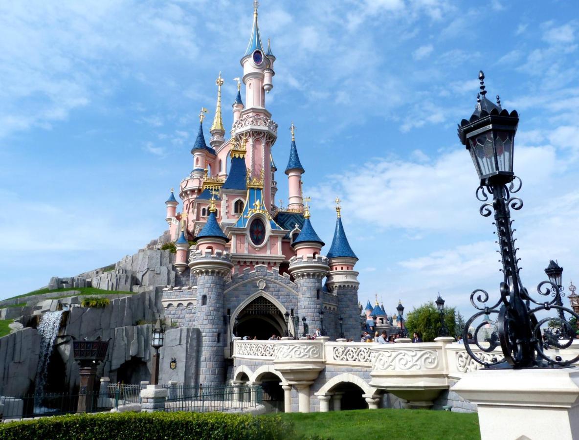 Disneyland Paris 1 Mile Серрі Екстер'єр фото